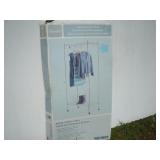 GARMENT RACK