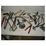 ASSORTED AUTOMOTIVE TOOLS