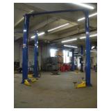 FORWARD 2 POST HYDRAULIC LIFT  208-230V, SINGLE