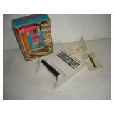 VINTAGE TRANSISTER RADIO TP DISPENSER