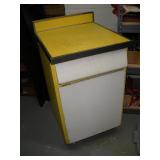 VINTAGE KITCHEN CABINET  22x24x36 INCHES