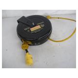CRAFTSMAN RETRACTABLE 30FT EXTENSION CORD