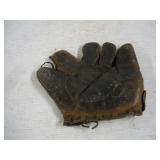 VINTAGE LEATHERS CATCHERS GLOVE