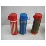 (3) RETRO THERMOSES