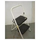 COSCO STEP STOOL