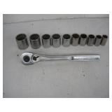 CRAFTSMAN 1/2 DRIVE SOCKETS & RATCHET  5/8 - 1