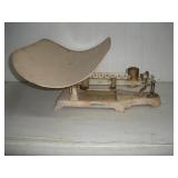 "THE STORK SCALE" VINTAGE BABY SCALE