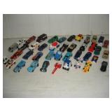 ASSORTED HOT WHEELS CARS