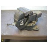 4 1/2 JAW BENCH VISE - 15 INCHES LONG