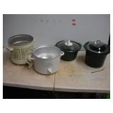 (2) RIVAL 8 INCH CROCK POTS