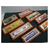 (8) HO SCALE TRAIN CARS - TYCO