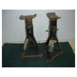 (2) JACK STANDS