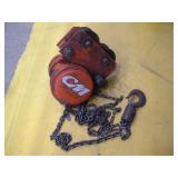 CM 2 TON BEAM DOLLY CHAIN HOIST