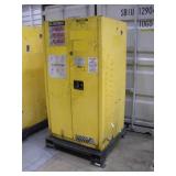JUSTRITE FLAMMABLE LIQUID STORAGE CABINET W/