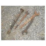 LARGE WRENCHES LARGEST 2 3/4 IN