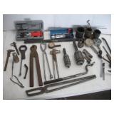 ASSORTED AUTOMOTIVE TOOLS