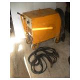 AIRCO 250 AMP BUMBLE BEE ARC WELDER 230V W/