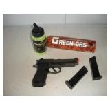 HFC GREEN GAS AIR PISTOL W/ 2 MAGAZINES AND GAS