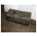 PLASTIC TOOL BOX 32IN LONG
