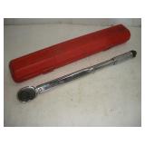 MIT 1/2 IN DRIVE TORQUE WRENCH 150 FT LBS