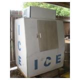 OUTDOOR ICE FREEZER 115V WORKS