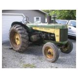 1959 JOHN DEERE 830 FARM TRACTOR W/