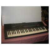 CASIO CT-650 TONEBANK KEYBOARD W/ STAND AND COVER
