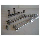 CRAFTSMAN 3/8 DRIVE RATCHET SOCKETS AND EXT