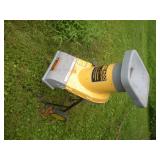 CE  ELECTRIC CHIPPER / SHREDDER 115 V