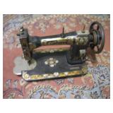 VINTAGE WHITE ROTARY SEWING MACHINE