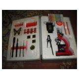 TASCO MICROSCOPE SET W/ CASE AND ACC