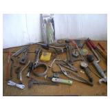 ASSORTED AUTOMOTIVE TOOLS