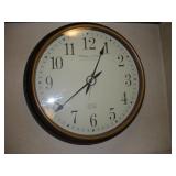 STERLING AND NOBLE BATT OPP WALL CLOCK 20IN