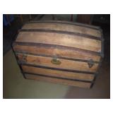 VINTAGE TRUNK 38X23X27
