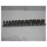 INDUSTRO 1/2 IN DRIVE SAE SOCKET SET