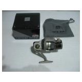 ABUGARCIA CENTER DRAG FISHING REEL