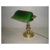 VINTAGE METAL DESK LAMP