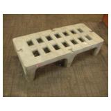 METRO DUNNAGE RACK  47X22X12