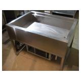 STAINLESS STEEL REFRIDGERATED STORAGE / PREP--