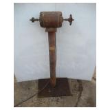 ELECTRIC GRINDER W/ HD STEEL BASE