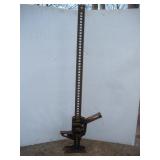 RATCHETING VEHICLE JACK