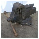 HOLLANDS 53 1/2  HEAVY DUTY BENCH VISE W/