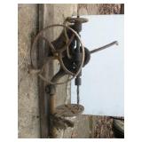 VINTAGE HAND CRANK DRILL PRESS