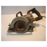 SKILL SAW WORM DRIVE CIRCULAR SAW 7 1/4IN
