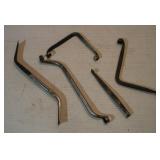 SNAPON BRAKE BLEEDERS AND BRAKE TOOLS