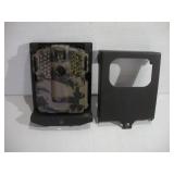 MOULTRIE TRAIL CAMERA W/ LED LIGHTS AND