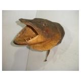 MUSKY HEAD MOUNT 11IN LONG
