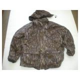 CABELAS GORE-TEX 2XL INSULATED HUNTING JACKET