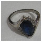 STERLING SILVER SAPHIRE RING (SIZE- 7 3/4)