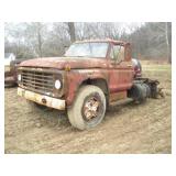 1970'S FORD F800 TRUCK W/